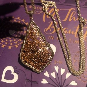 Kendra Scott Necklace